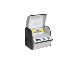 Thiết bị kiểm tra cách điện dầu biến áp DTA 100 C Baur